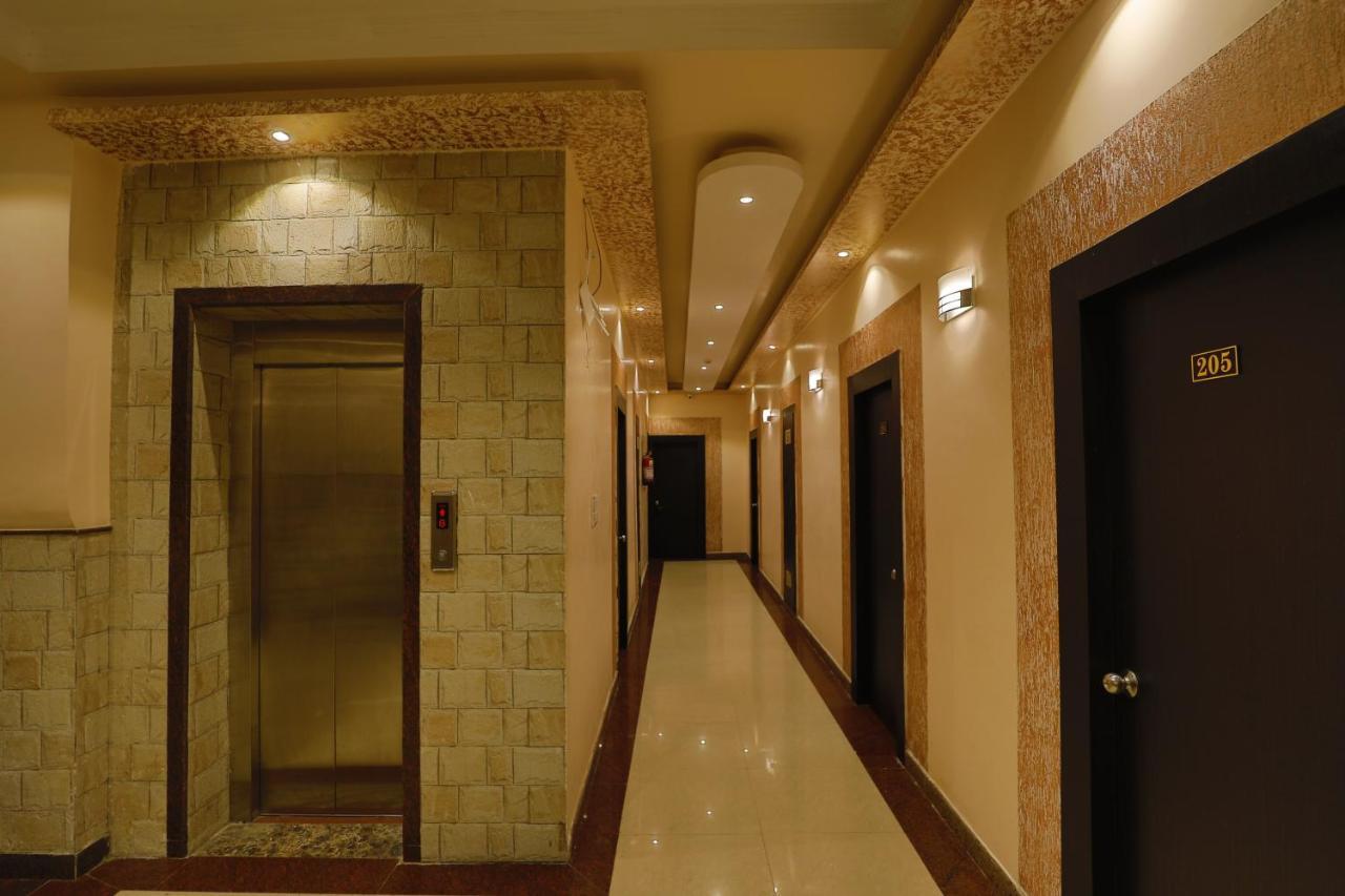The Park Presidency Hotel Bareilly Eksteriør billede
