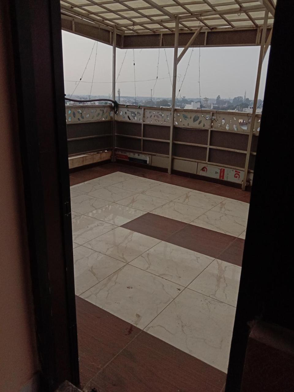 The Park Presidency Hotel Bareilly Eksteriør billede